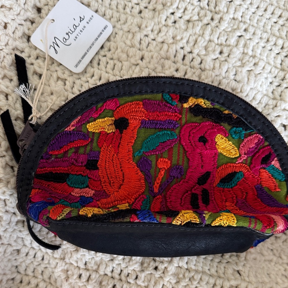 Maria's Artisan Shop Guatemalan Embroidered Half-Moon Cosmetic Bag - Black Trim